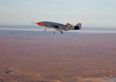 Loyal Wingman in mid flight