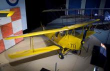 RAAF plane